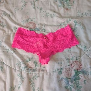 NWT Vintage VS PINK Rose Lace Cheeky Panty